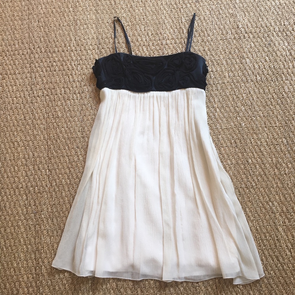 BCBG black and white silk dress size 4